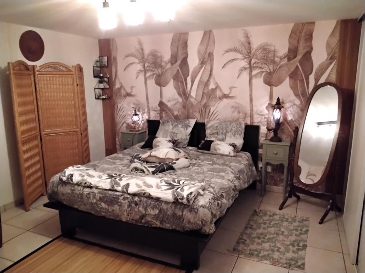 O Tour Du Monde Bed & Breakfast Cellettes  Exterior photo